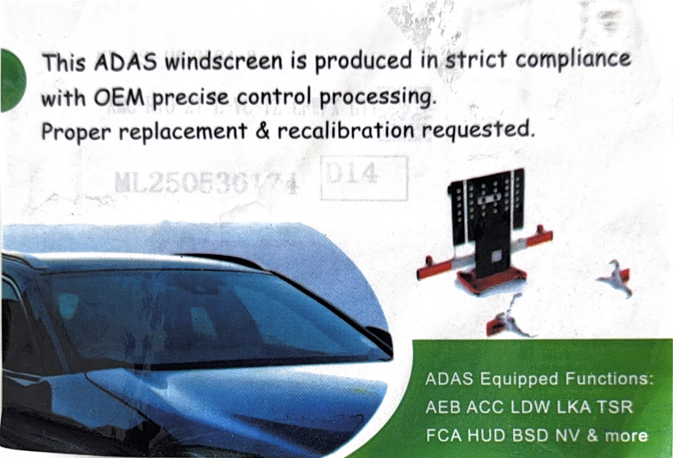 ADAS 前擋玻璃標籤提醒正確更換與重新校正